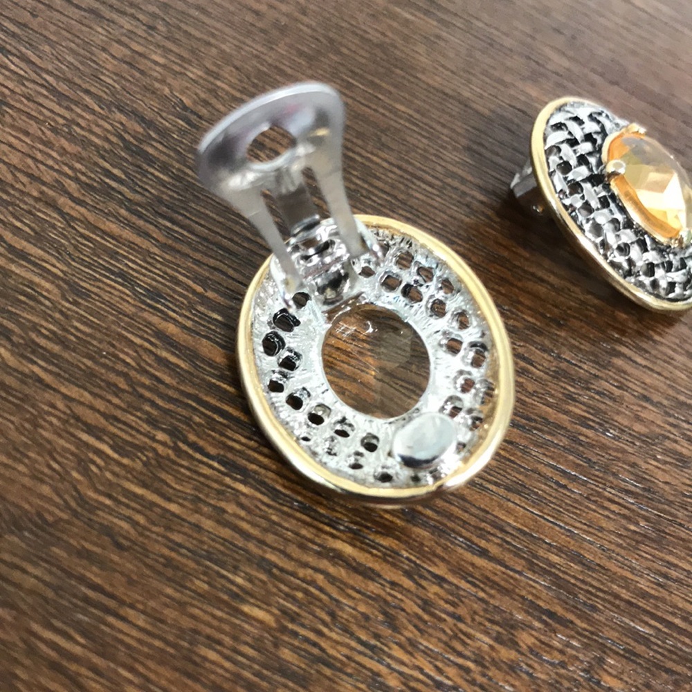 Vintage earrings - Picture 3 of 6